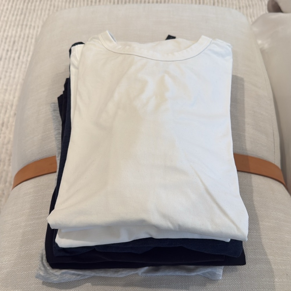 10 Lululemon Men's T-Shirts